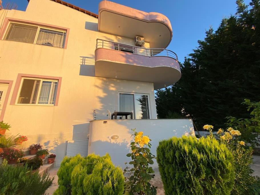 Guesthouse Xhimi 사밀 외부 사진