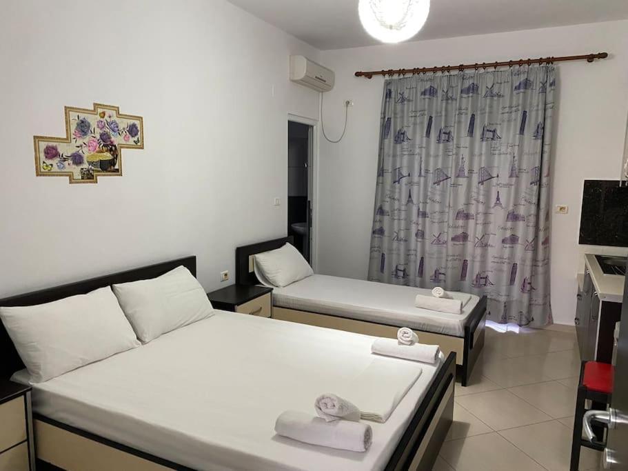 Guesthouse Xhimi 사밀 외부 사진