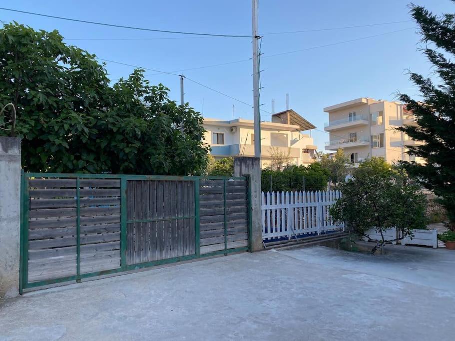 Guesthouse Xhimi 사밀 외부 사진
