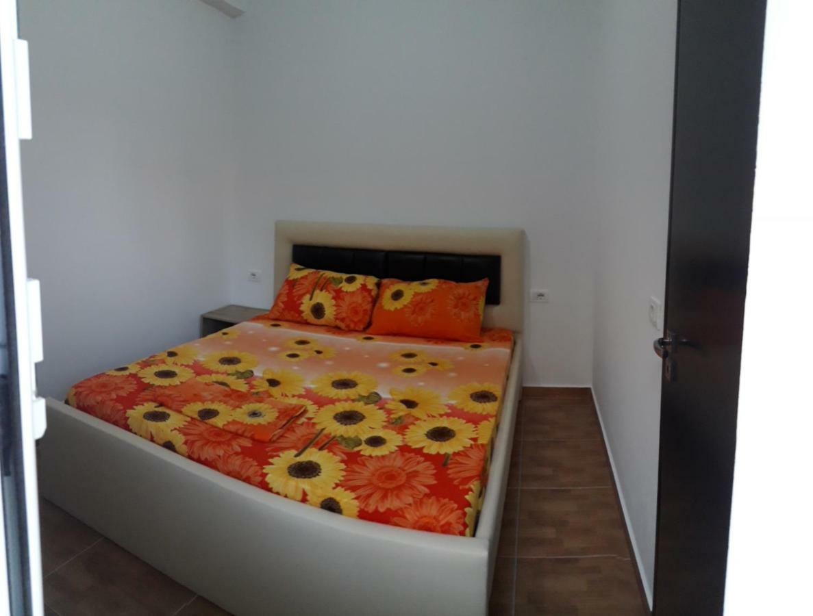 Guesthouse Xhimi 사밀 외부 사진